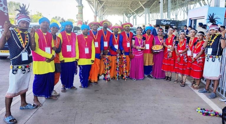 Traditional chhattisgarhia welcome :