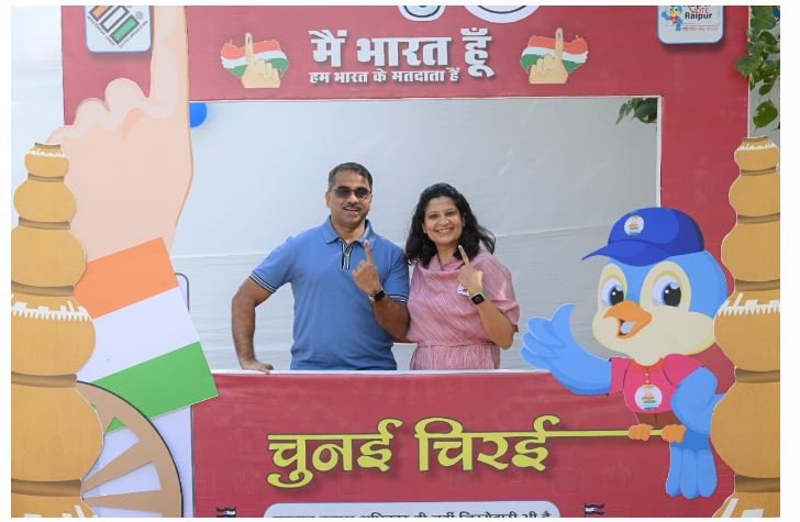 Public Relations and Transport Commissioner Dipanshu Kabra :